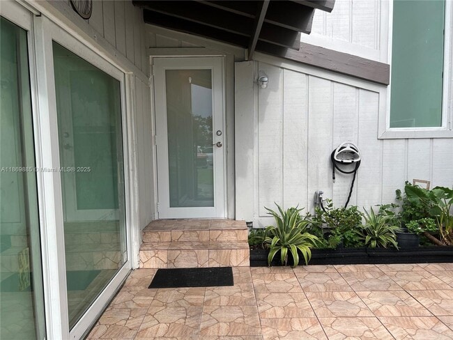 Primary Photo - 7133 SW 109th Ct