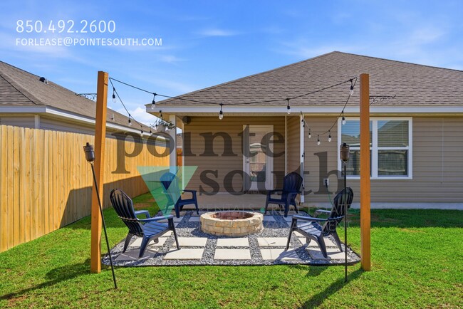 Building Photo - 4343 Redbay Ct