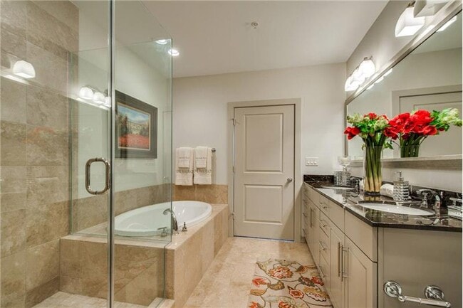 Building Photo - 1401 McKinney St