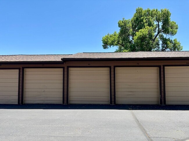 Building Photo - 7150 W 20th Ave
