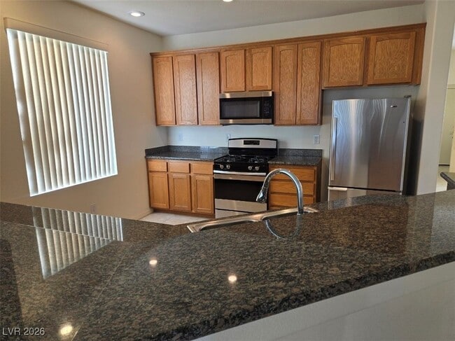 Building Photo - 5196 Alfingo St