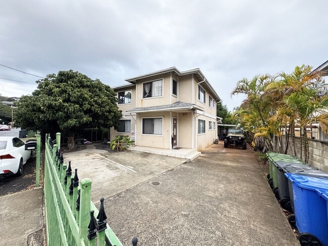 Building Photo - JCW Living Trust