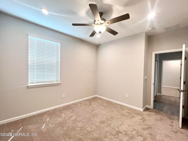 Building Photo - 172 Sawgrass Dr