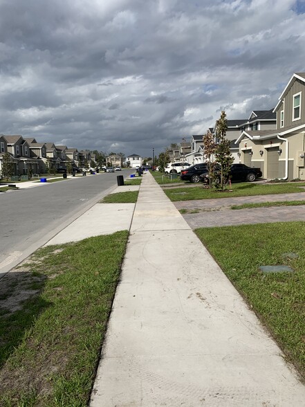 Building Photo - 2365 Carrabelle Way