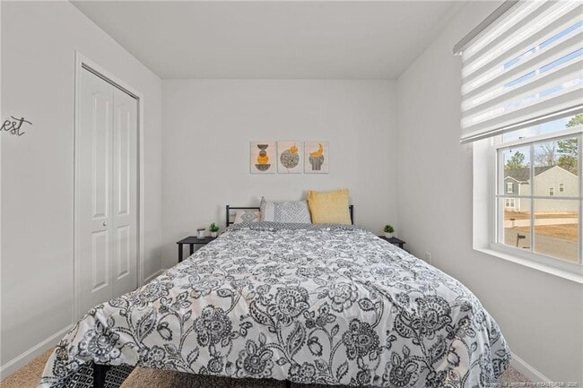 Building Photo - 287 Hallow Oak St