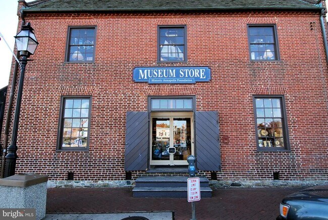 Building Photo - 2155 Scotts Crossing Ct