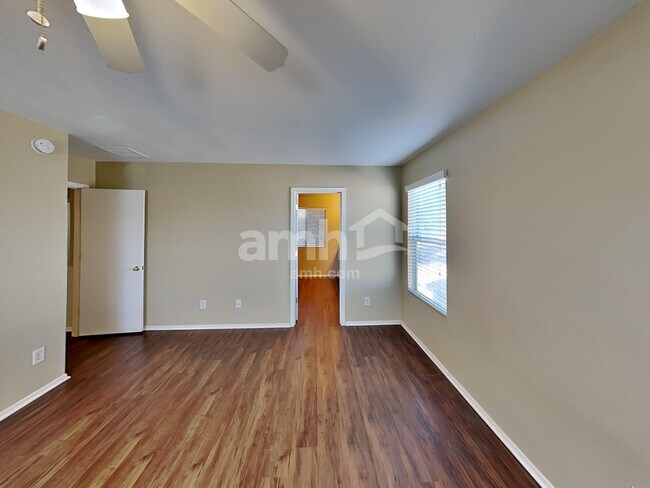 Building Photo - 6237 S Earp Wash Ln