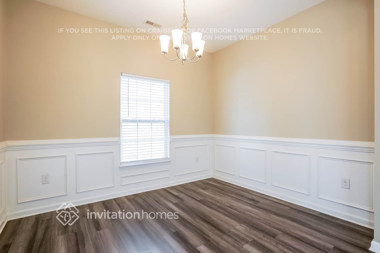 Building Photo - 6105 Watsonia Dr