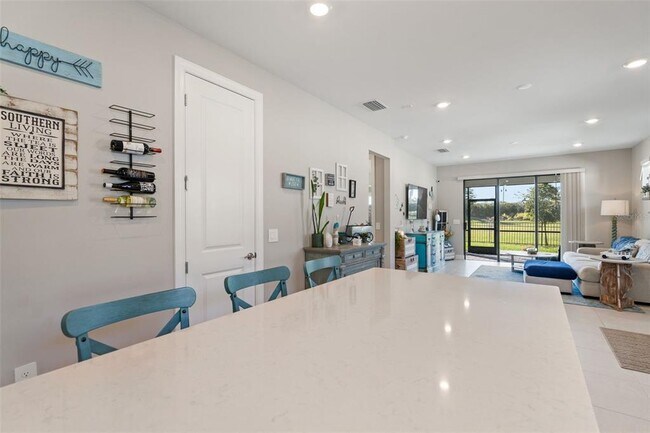 Building Photo - 6341 Winding Pne Dr