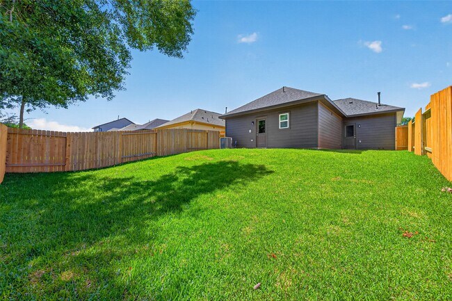 Building Photo - 11864 E Gate Dr