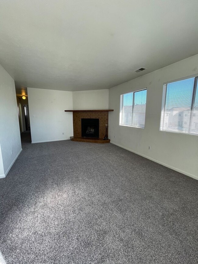 Building Photo - 2bed/1bath Condo in North Boulder!