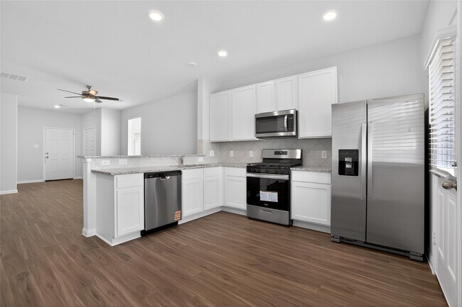 Building Photo - 13312 Burbot Dr