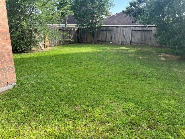 Building Photo - 21723 Chanas Ct