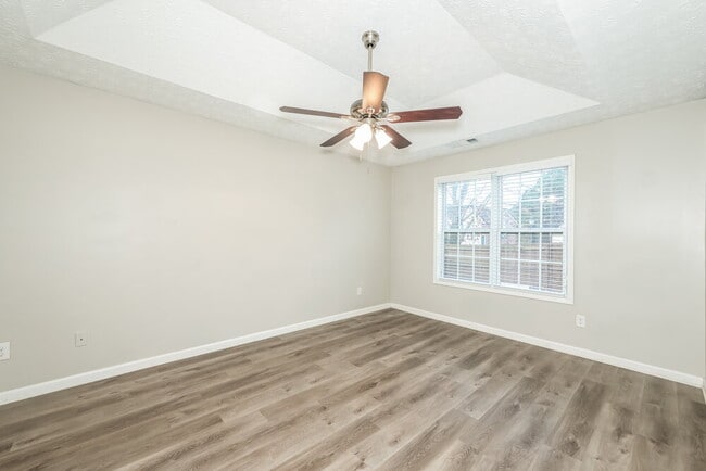 Building Photo - 2219 Ligney Creek Ln