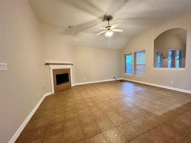 Building Photo - 30511 Riverstone Springs Dr