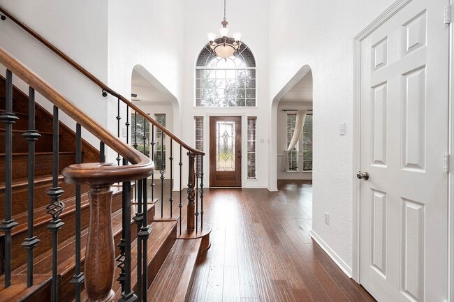 Building Photo - 15119 Shady Gate Ct