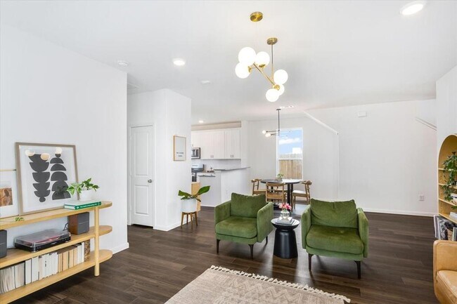 Building Photo - 25919 Chicory Dr