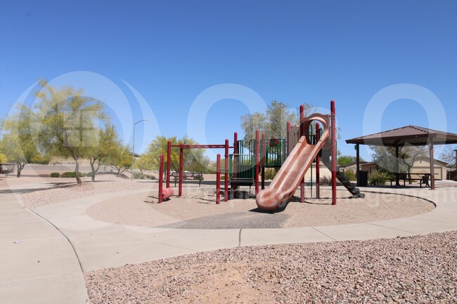 Building Photo - 286 E Bobcat Pl