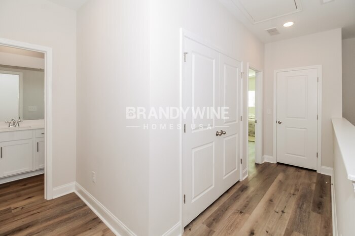 Building Photo - 1016 Wildflower Dr