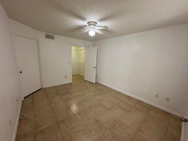 Building Photo - 2210 Grand Cayman Ct