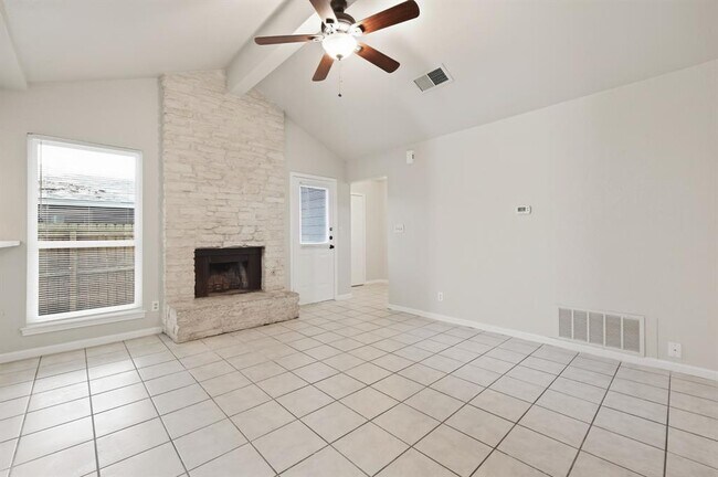 Building Photo - 2514 Howellwood Wy