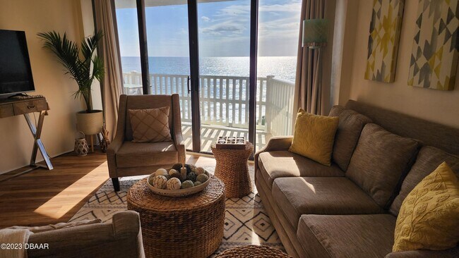 Building Photo - 3580 S Ocean Shore Blvd