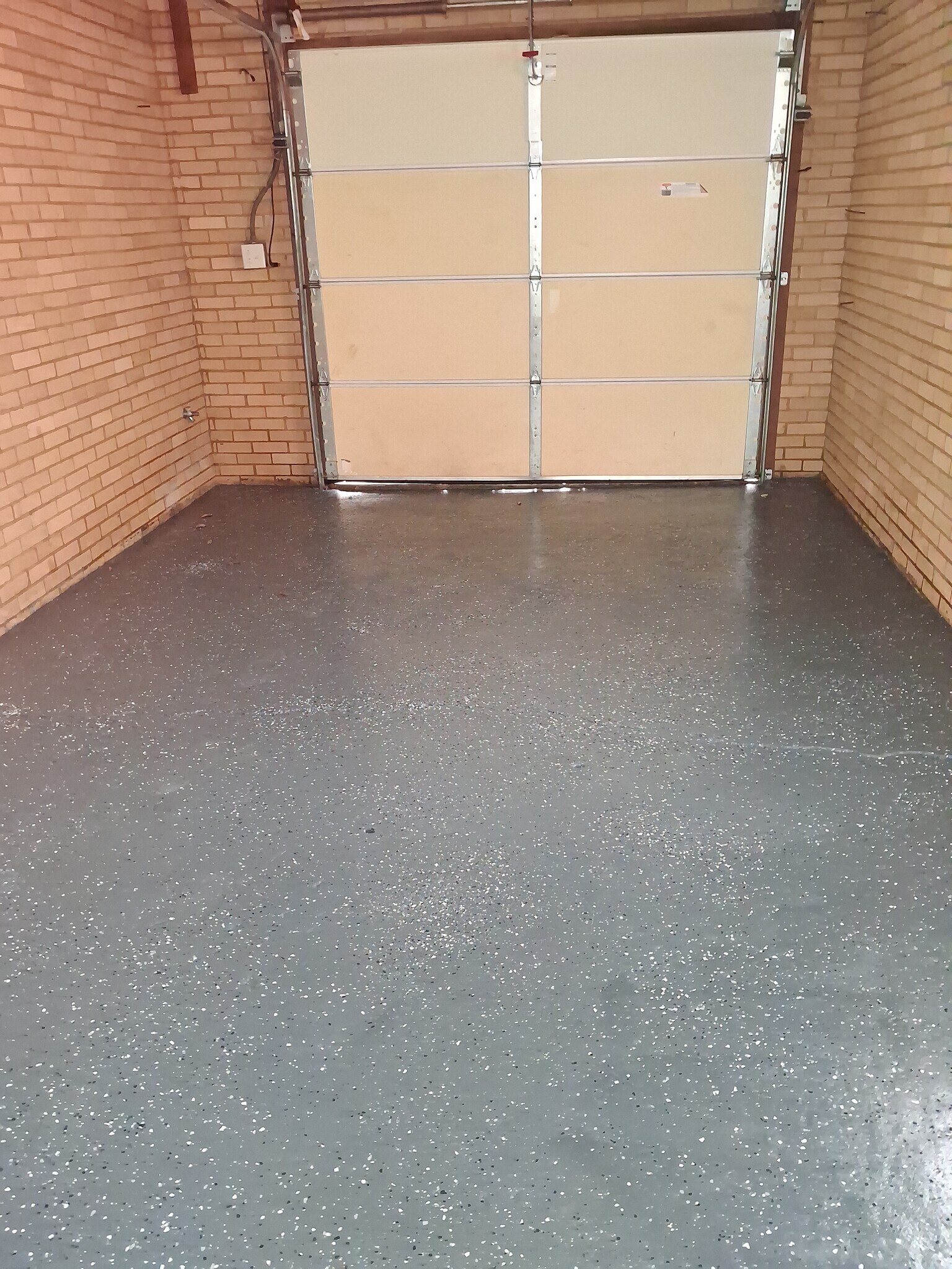 Garage - 611 Fairview Ave