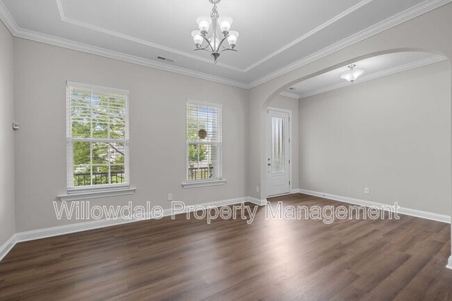 Building Photo - 4107 Bluff Oak Dr