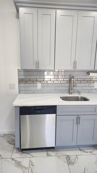 Building Photo - 38 Moulton Ave