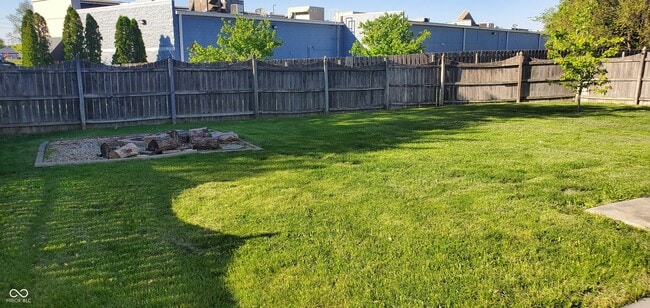 Building Photo - 10618 Sedgegrass Dr
