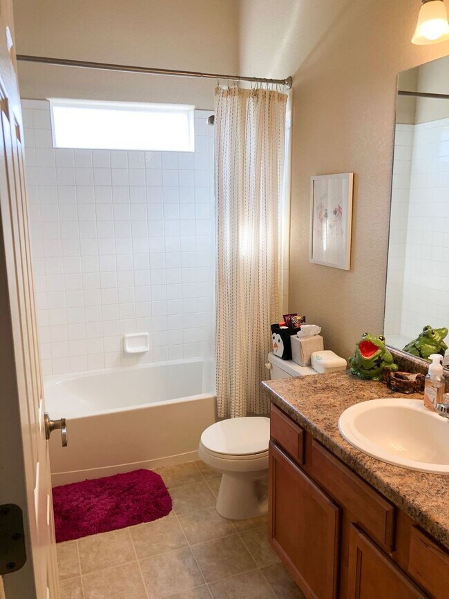 Building Photo - Charming Home for Rent on Corbu Heights