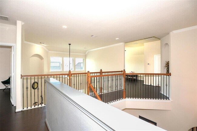 Building Photo - 10326 Hatcher Dr