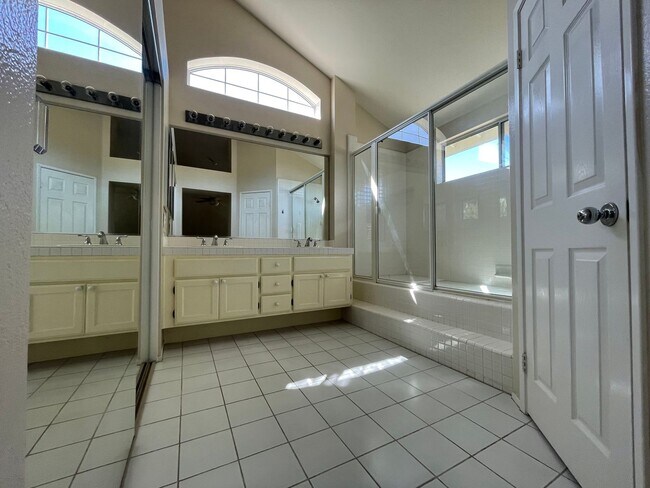 Building Photo - Mission Viejo Home with Stunning Mountain ...