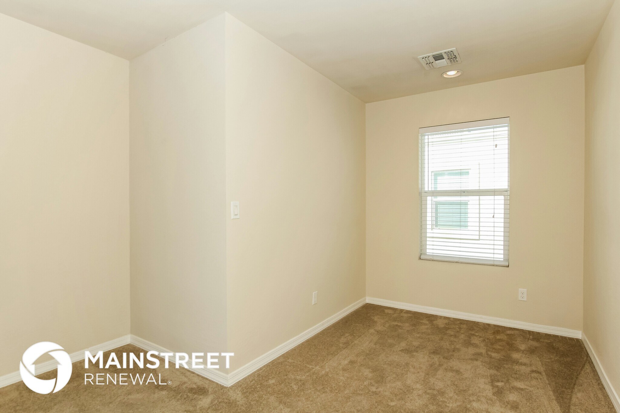 Building Photo - 2000 N 36th St