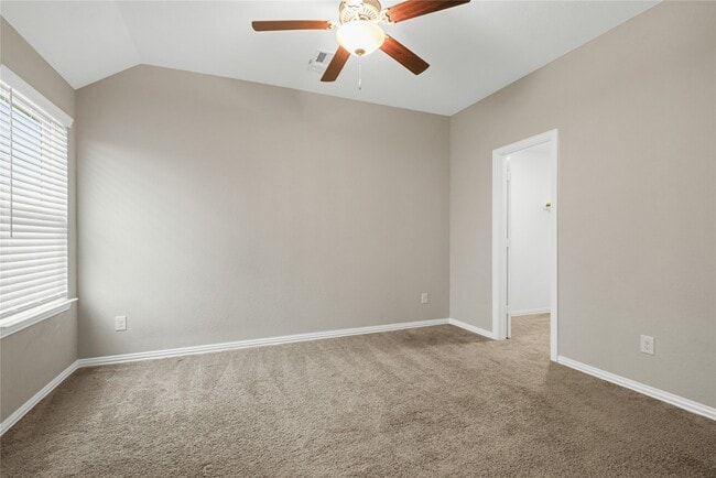 Building Photo - 8903 Lost Castle Wy
