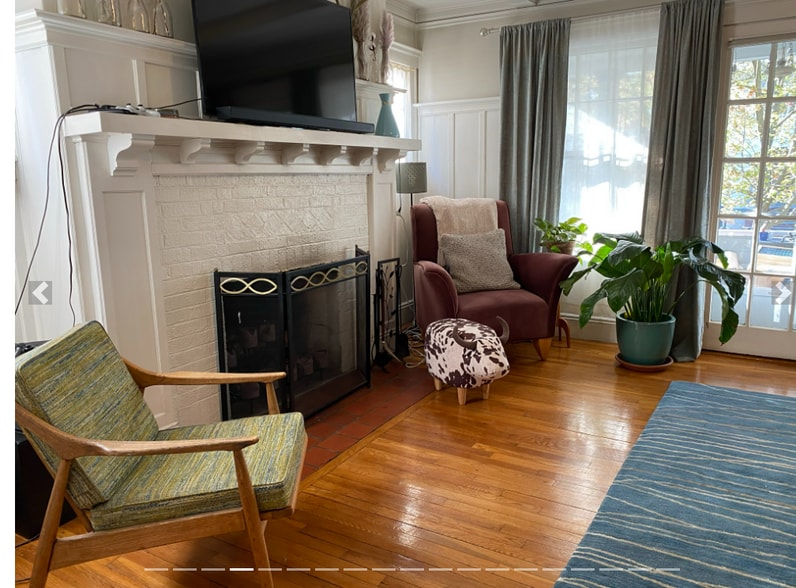 Building Photo - 32 Russell St