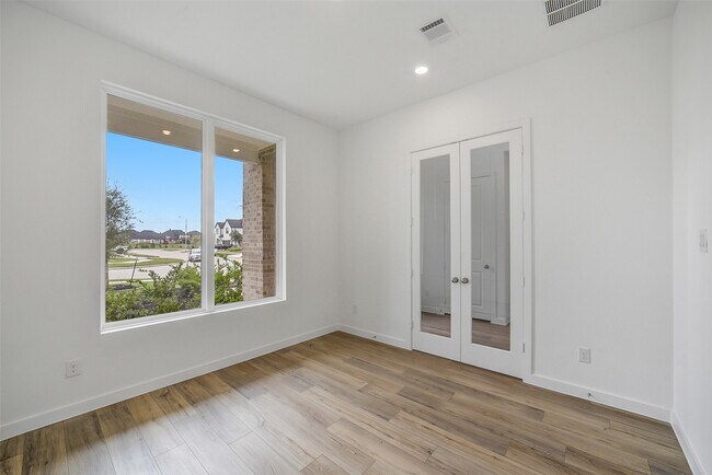 Building Photo - 31222 Anna Mdws Dr