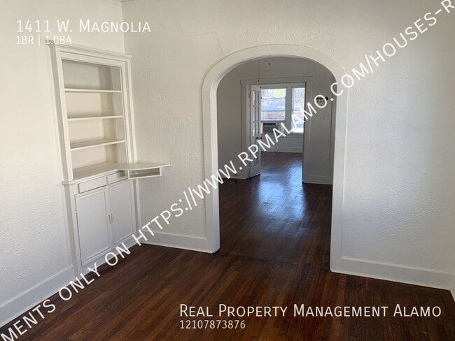Building Photo - 1411 W. Magnolia-