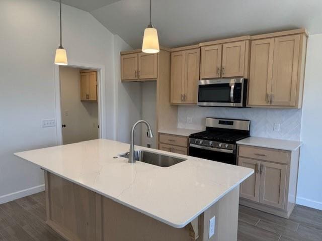 Building Photo - 8604 Martin Ln