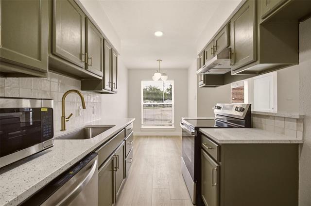 Building Photo - 908 Isbell Rd
