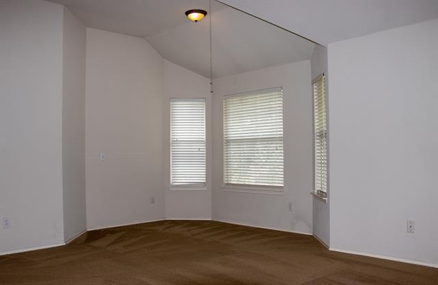 Building Photo - 4021 Aladdin Dr