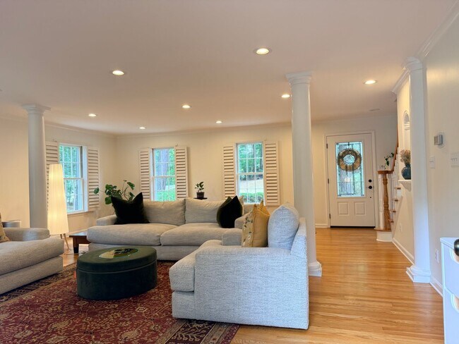Building Photo - Stunning 4-Bedroom Cary Home with Basement! Available August 5th 2026!
