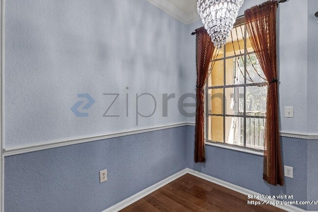 Building Photo - 5125 Palm Springs Blvd