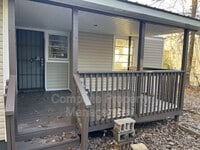 Building Photo - 6721 Grasselli Rd