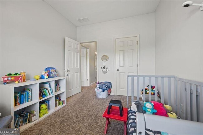 Building Photo - 3203 CYRUS Ln