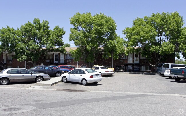 Building Photo - 3005 Denver St