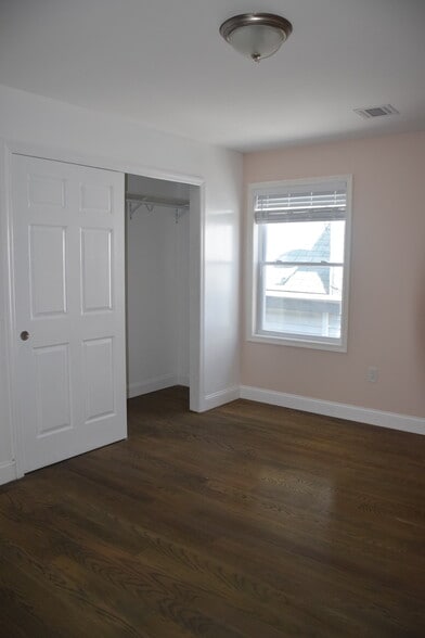 Building Photo - 171 N 17th St