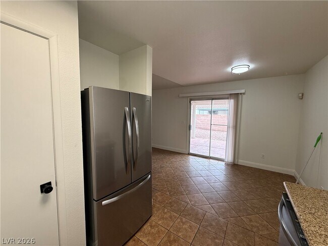 Building Photo - 3130 Meadow Flower Ave