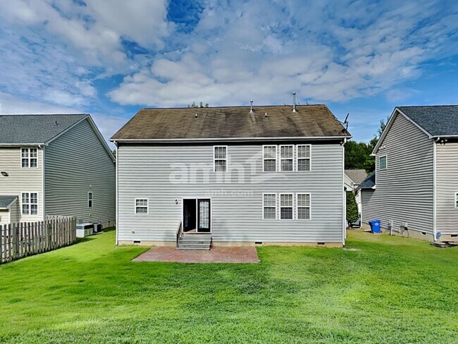 Building Photo - 516 Littleport Dr