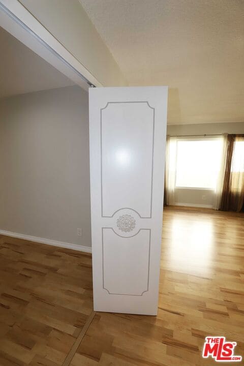 Building Photo - 1025 S Sherbourne Dr